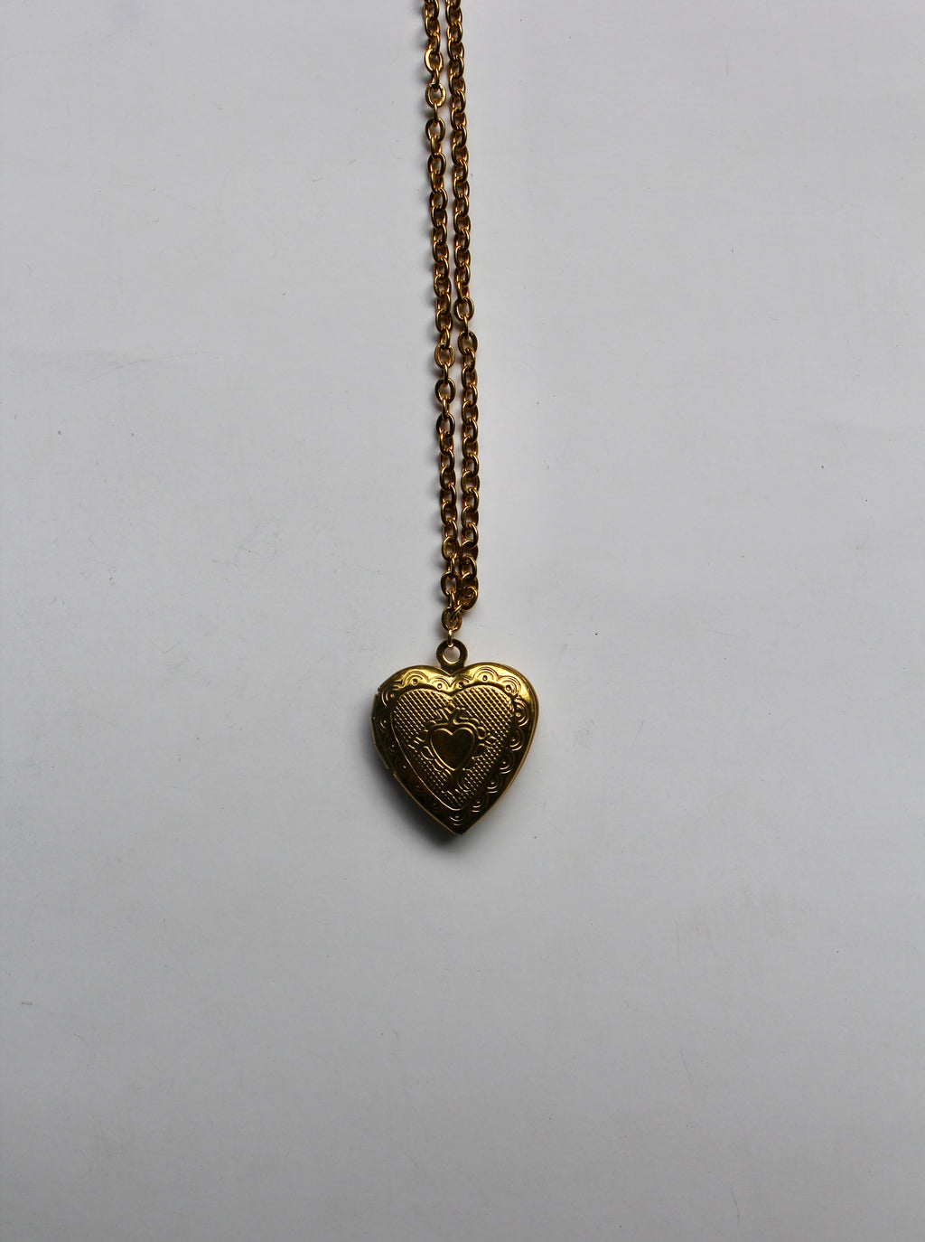 GOLDEN STAINLESS OPENABLE PENDANTS