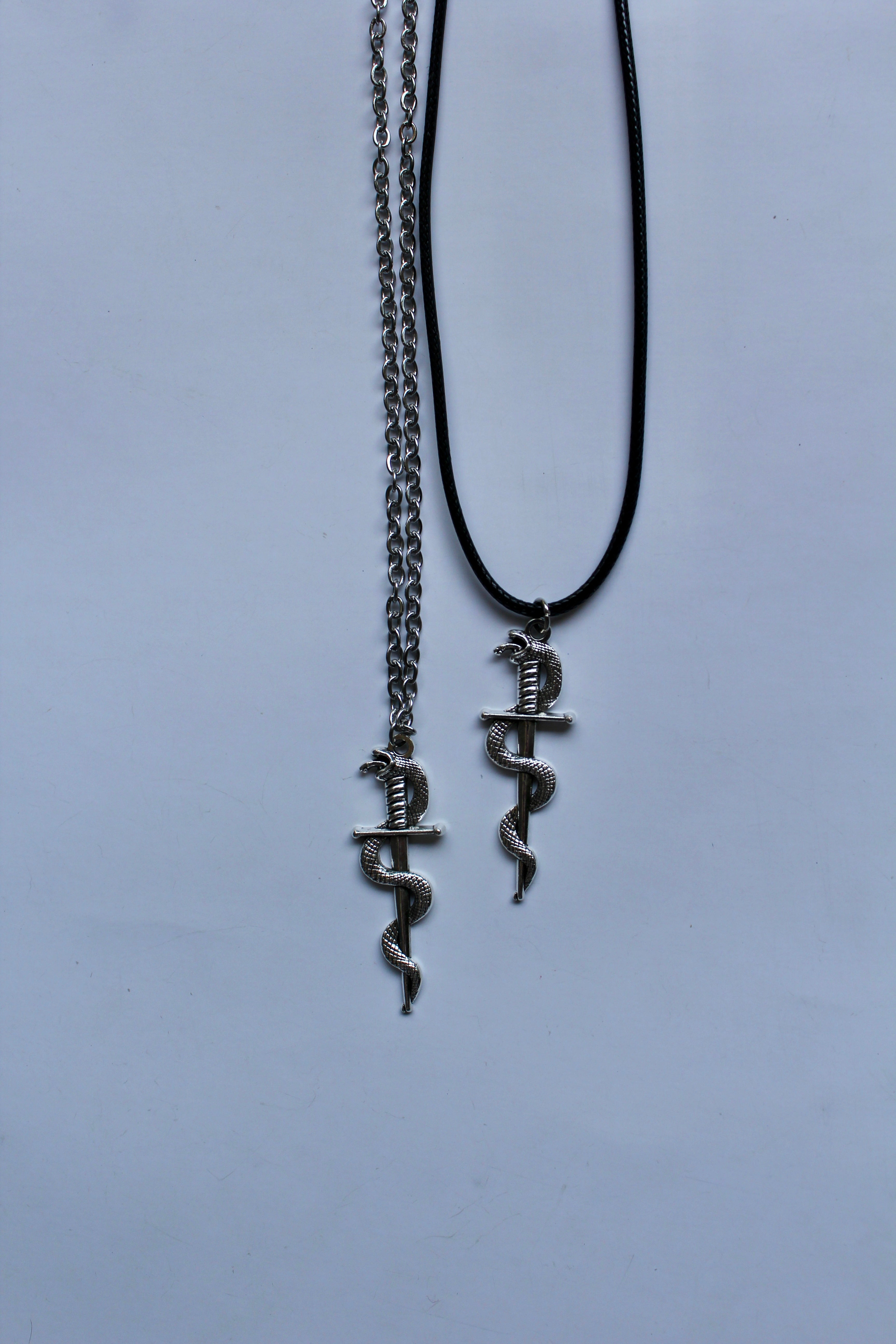 Pendants/ chains