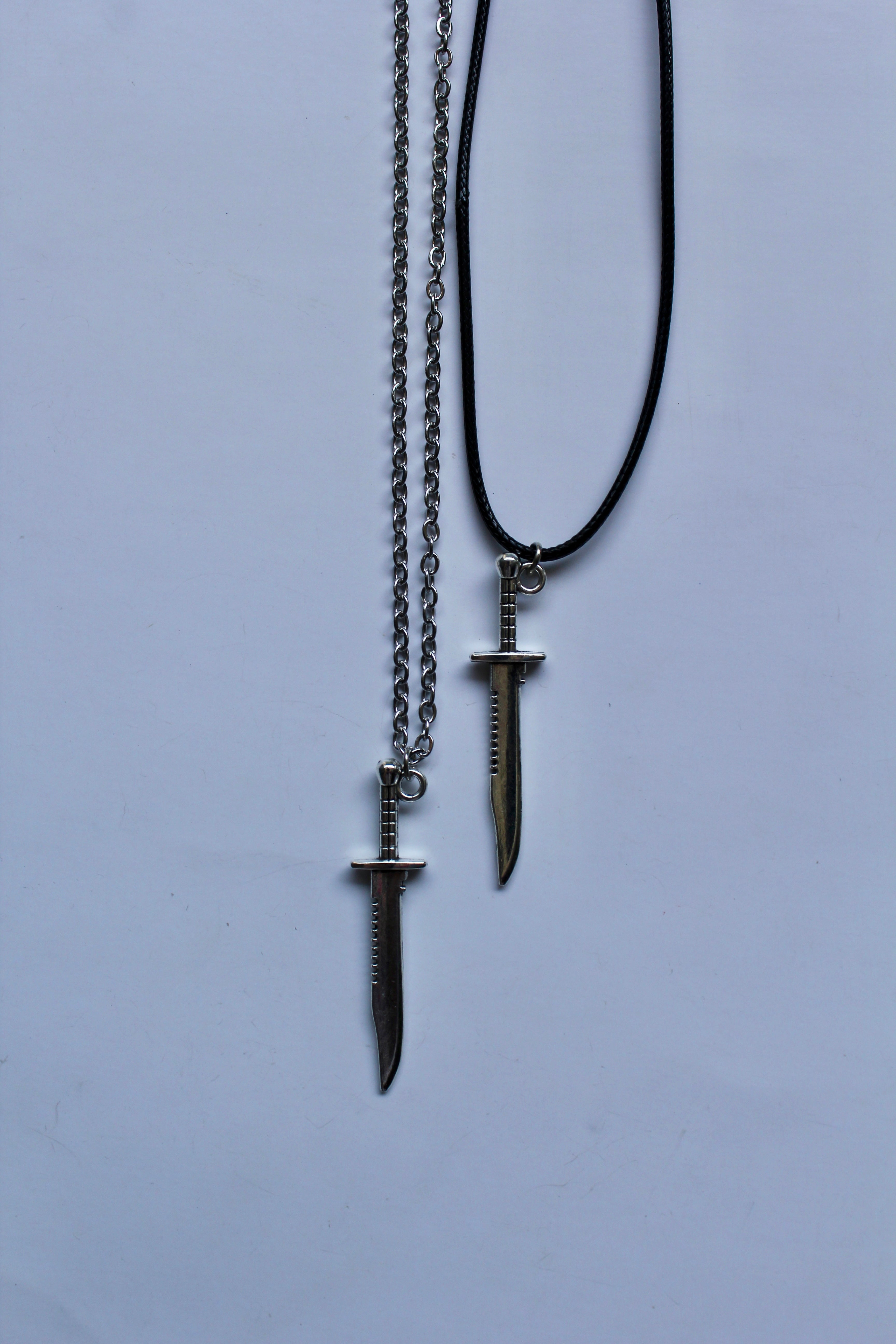 Pendants/ chains