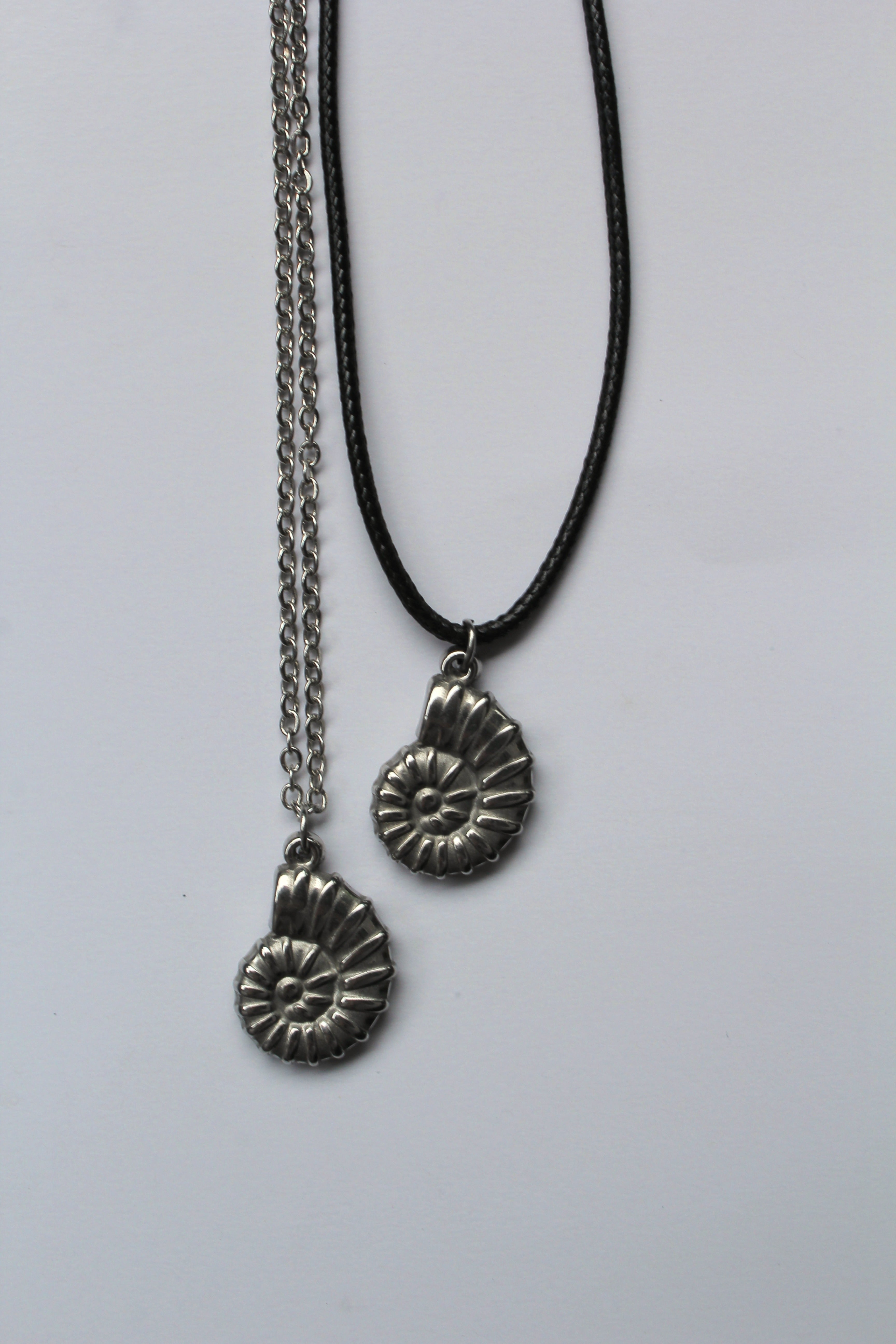 Pendants/chains