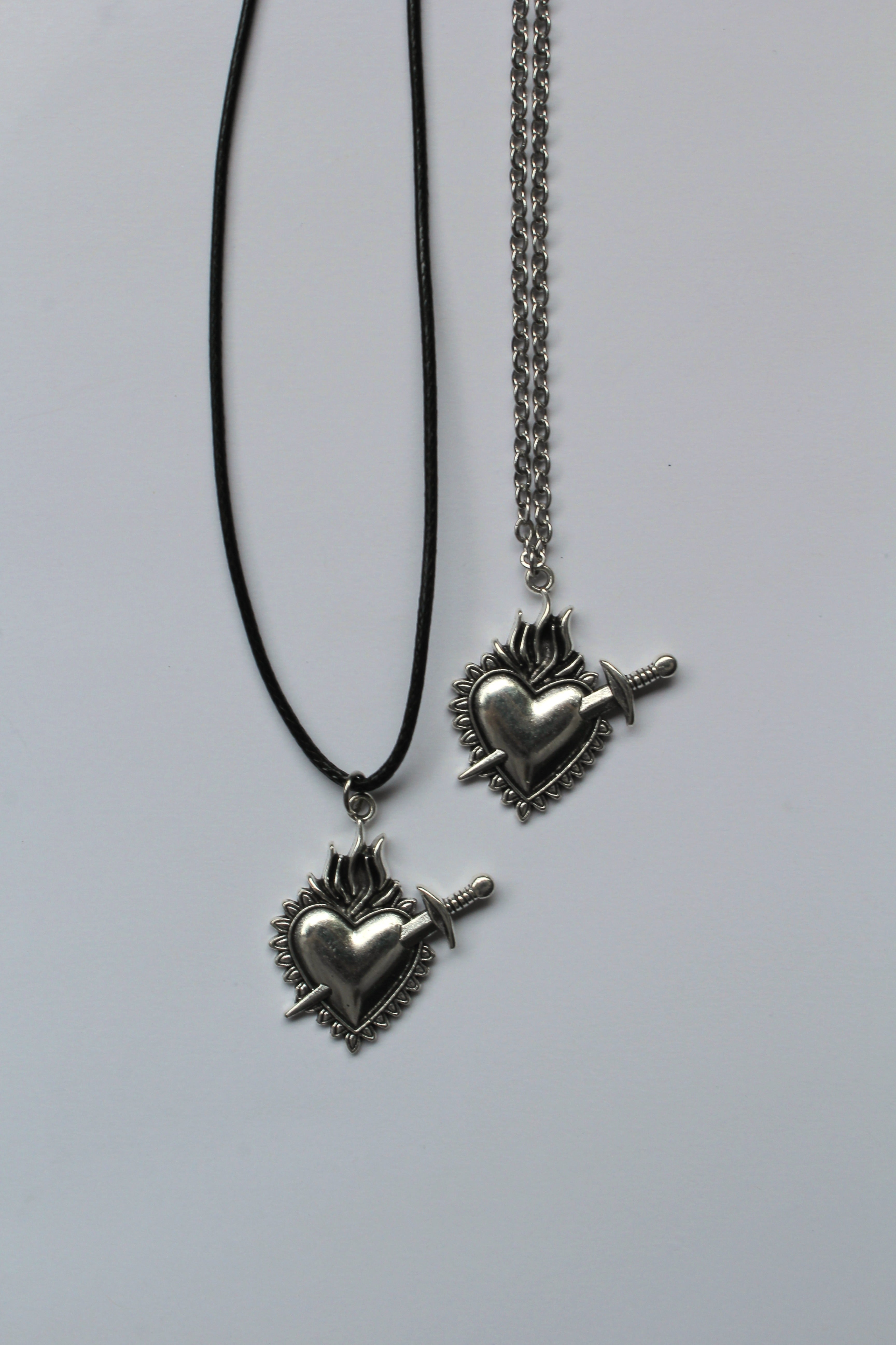 Pendants/chains
