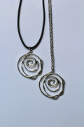Pendants/chains