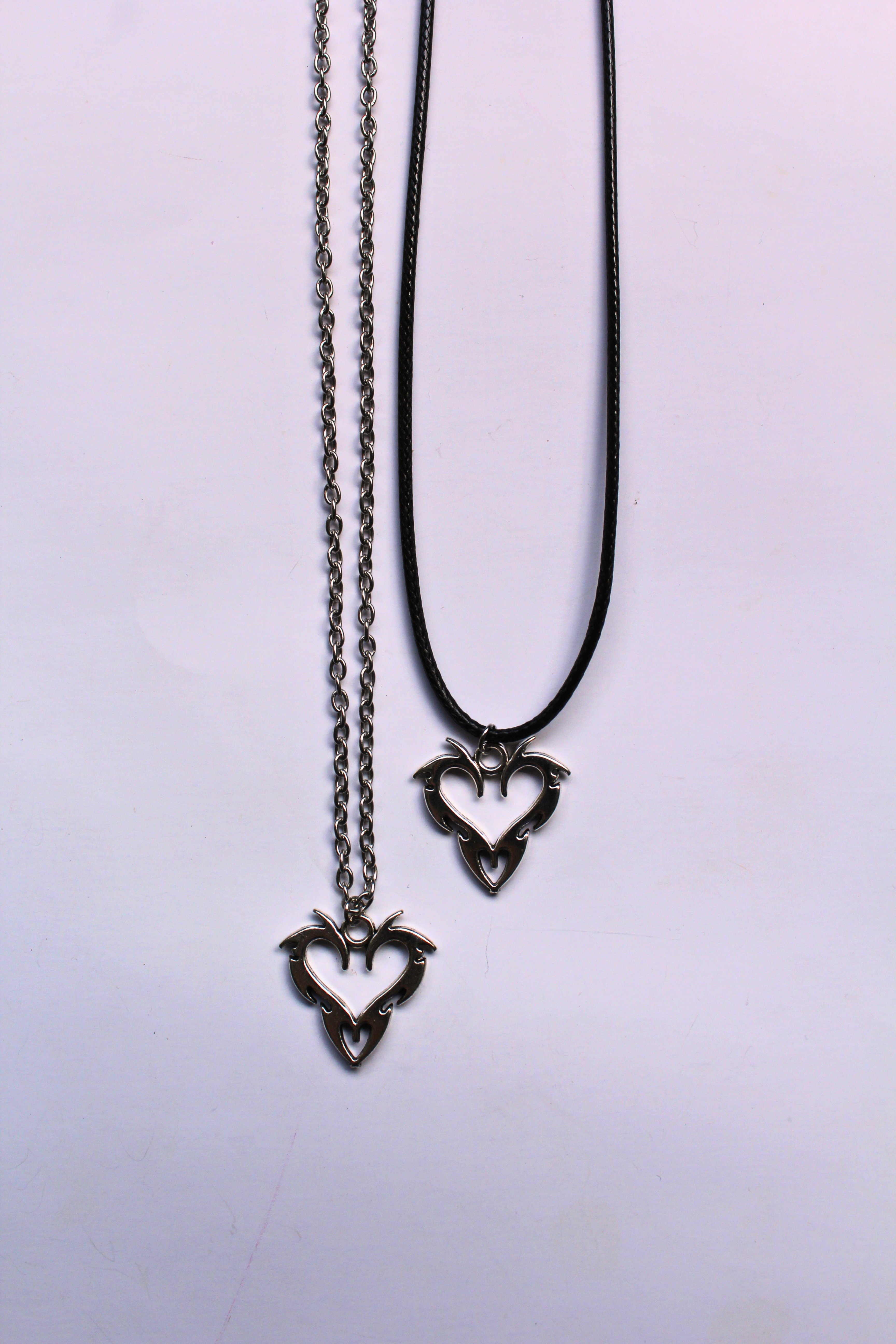 Dark Relics pendants/chains