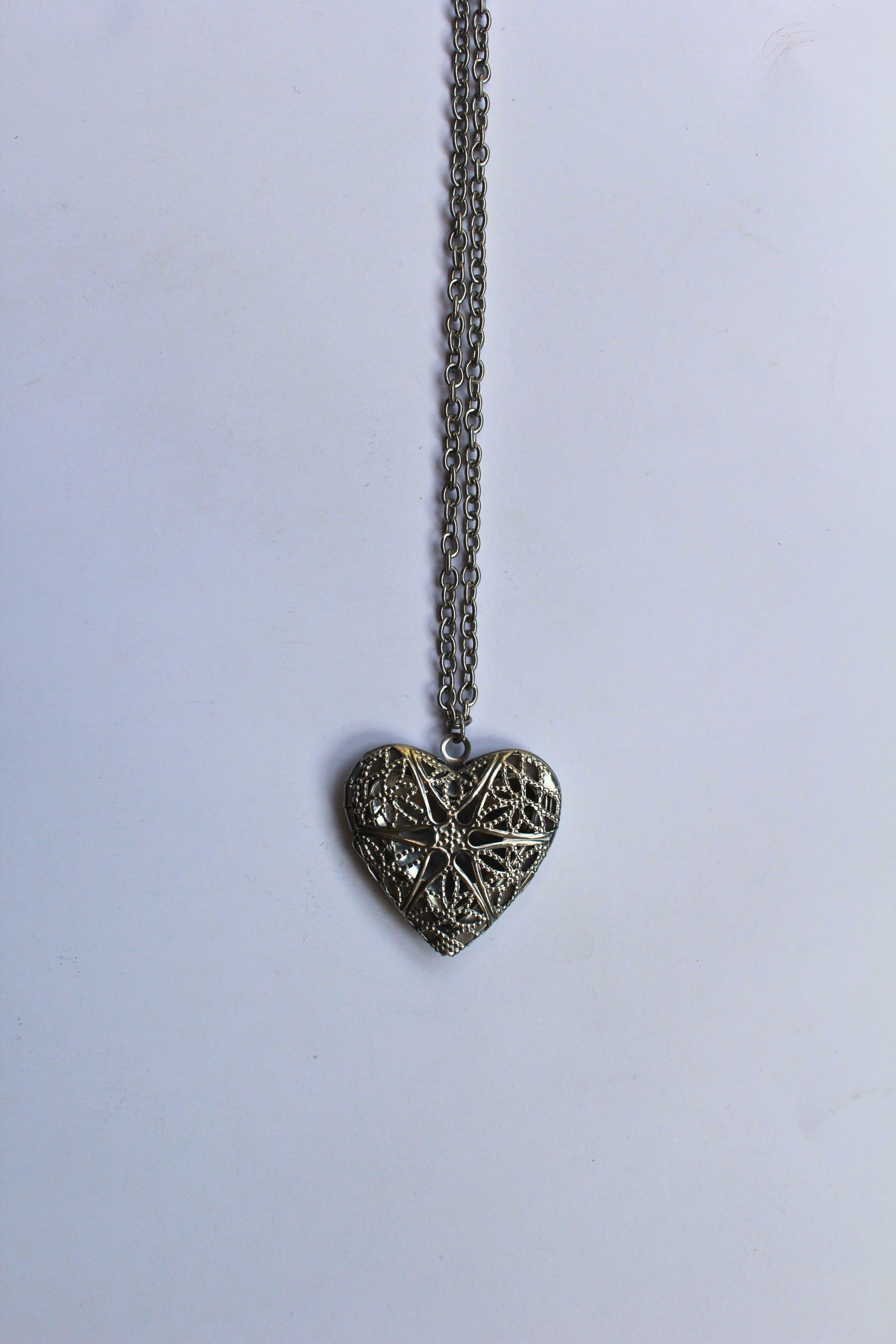 Openable pendants