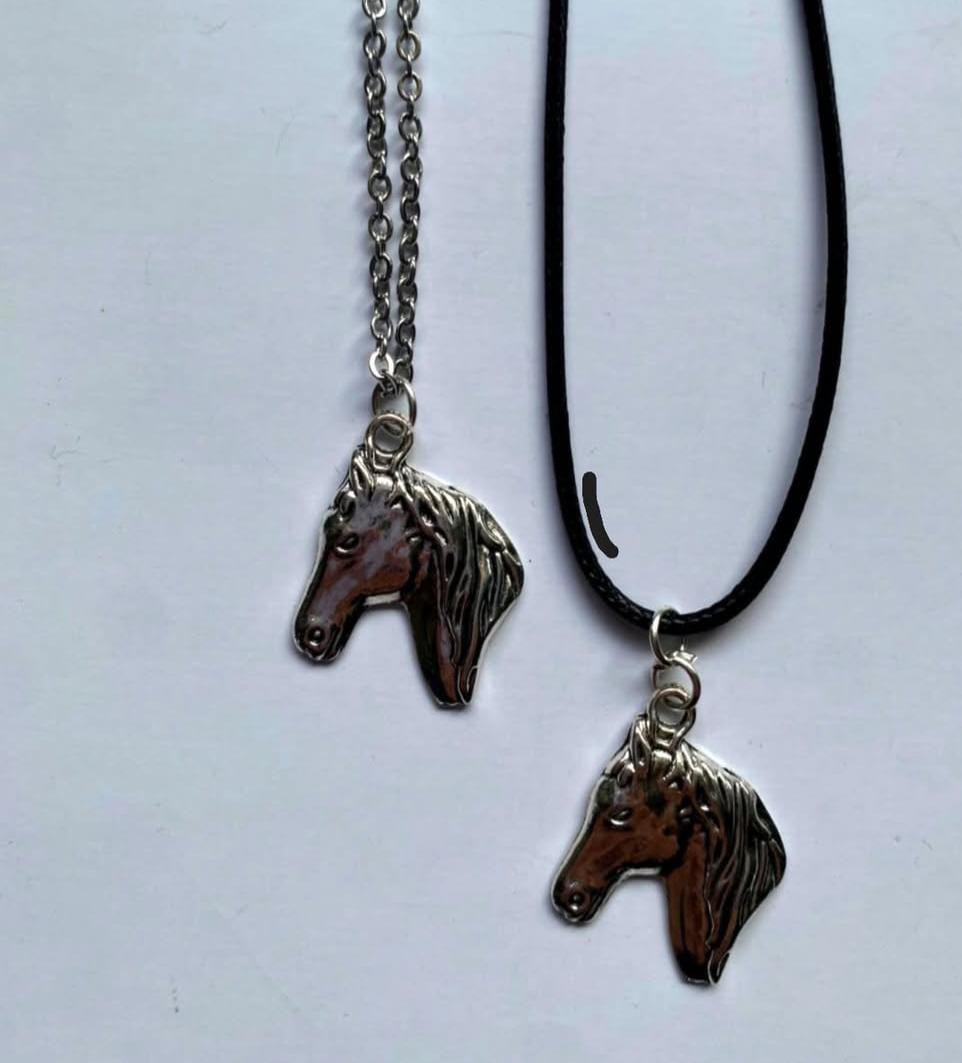 Pendants/chains