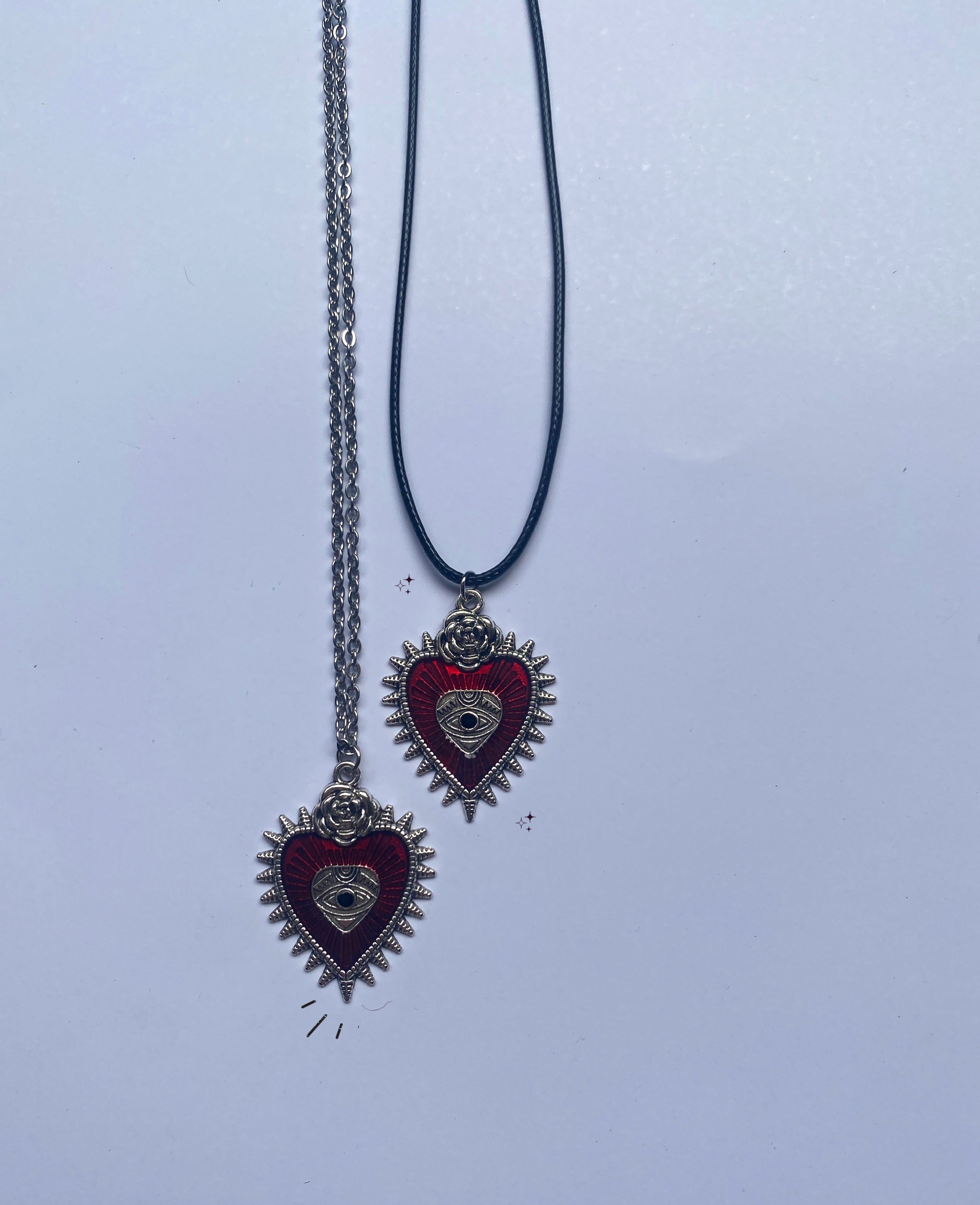 Pendants/chains