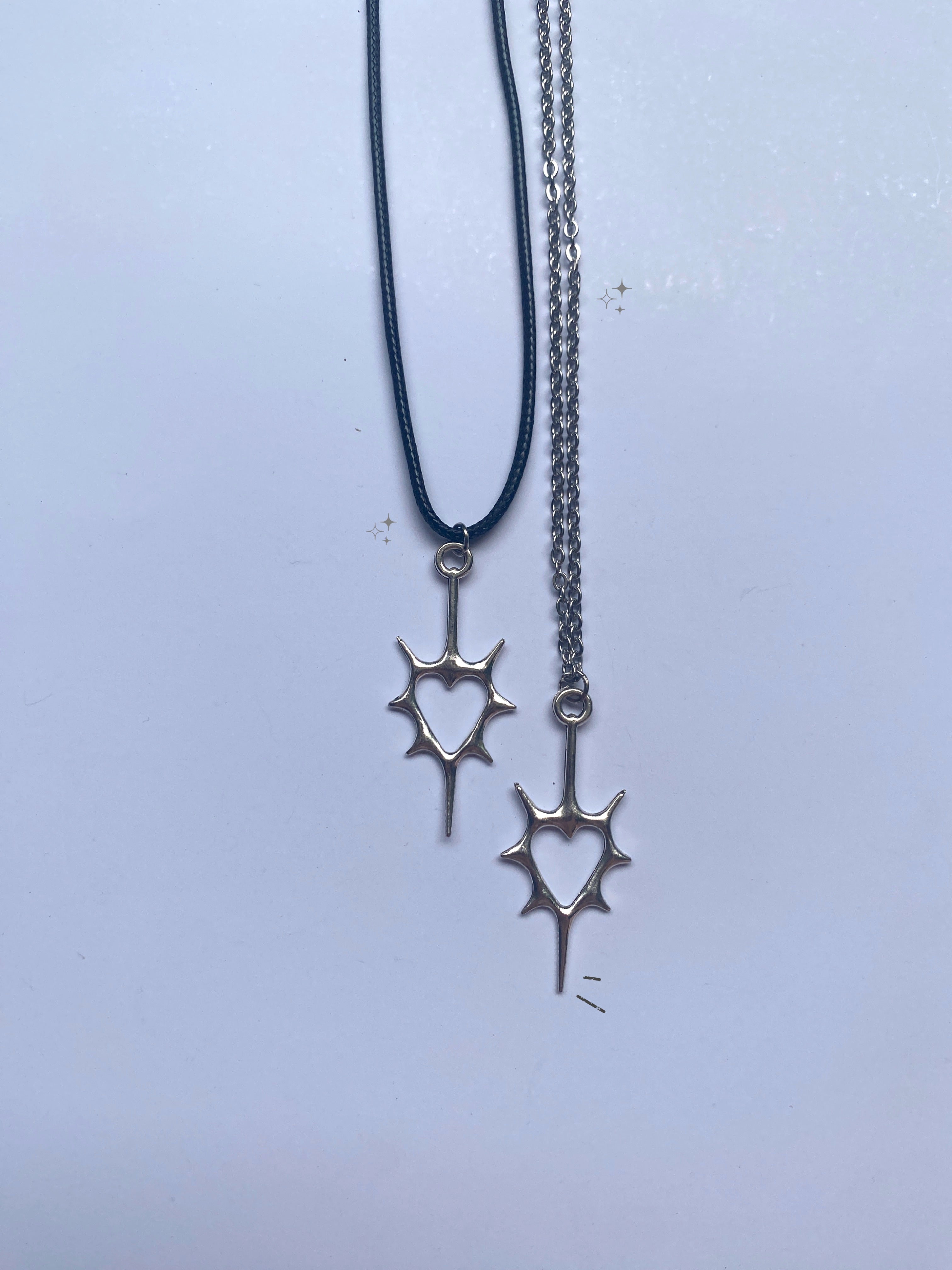 Pendants/chains