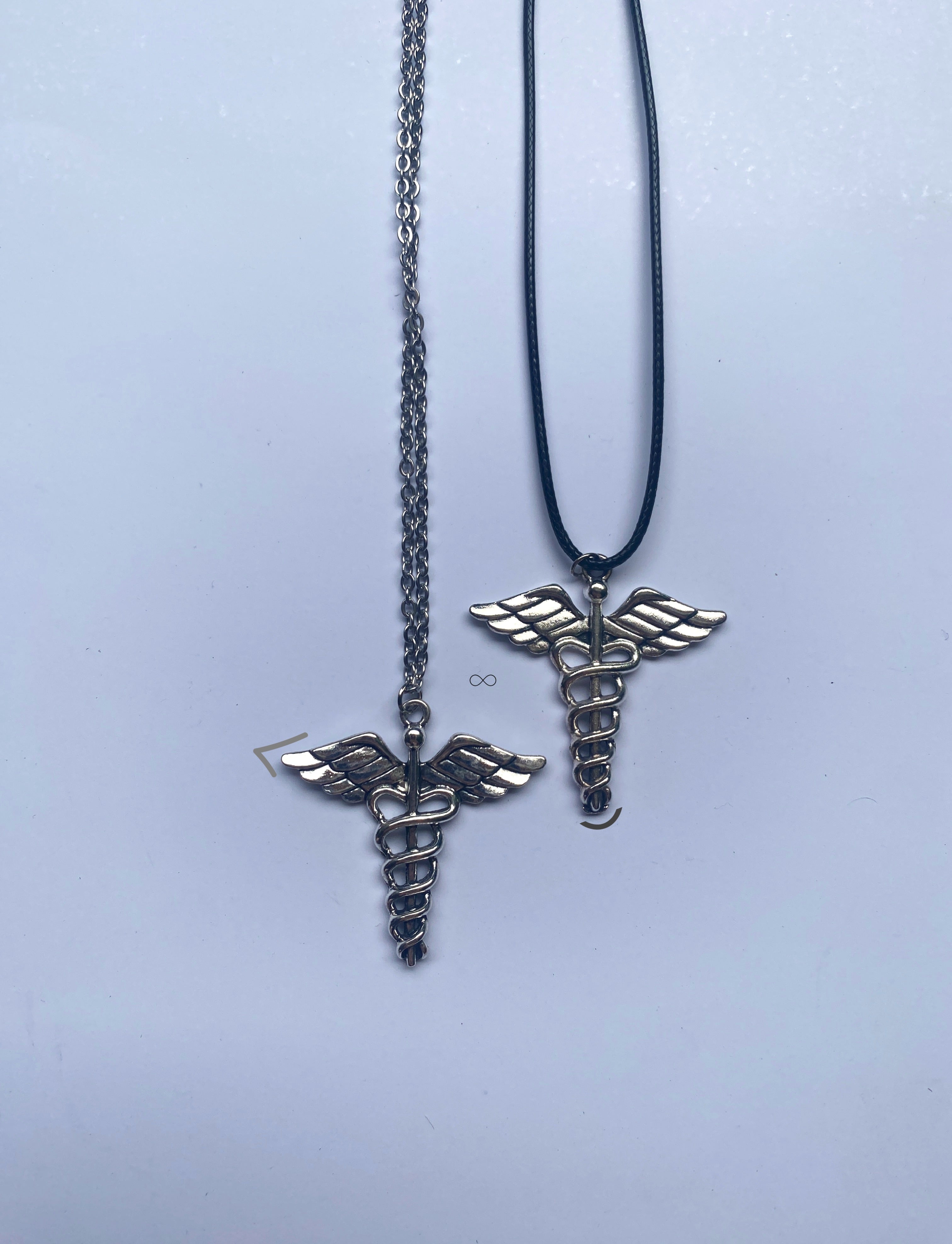 Pendants/chains