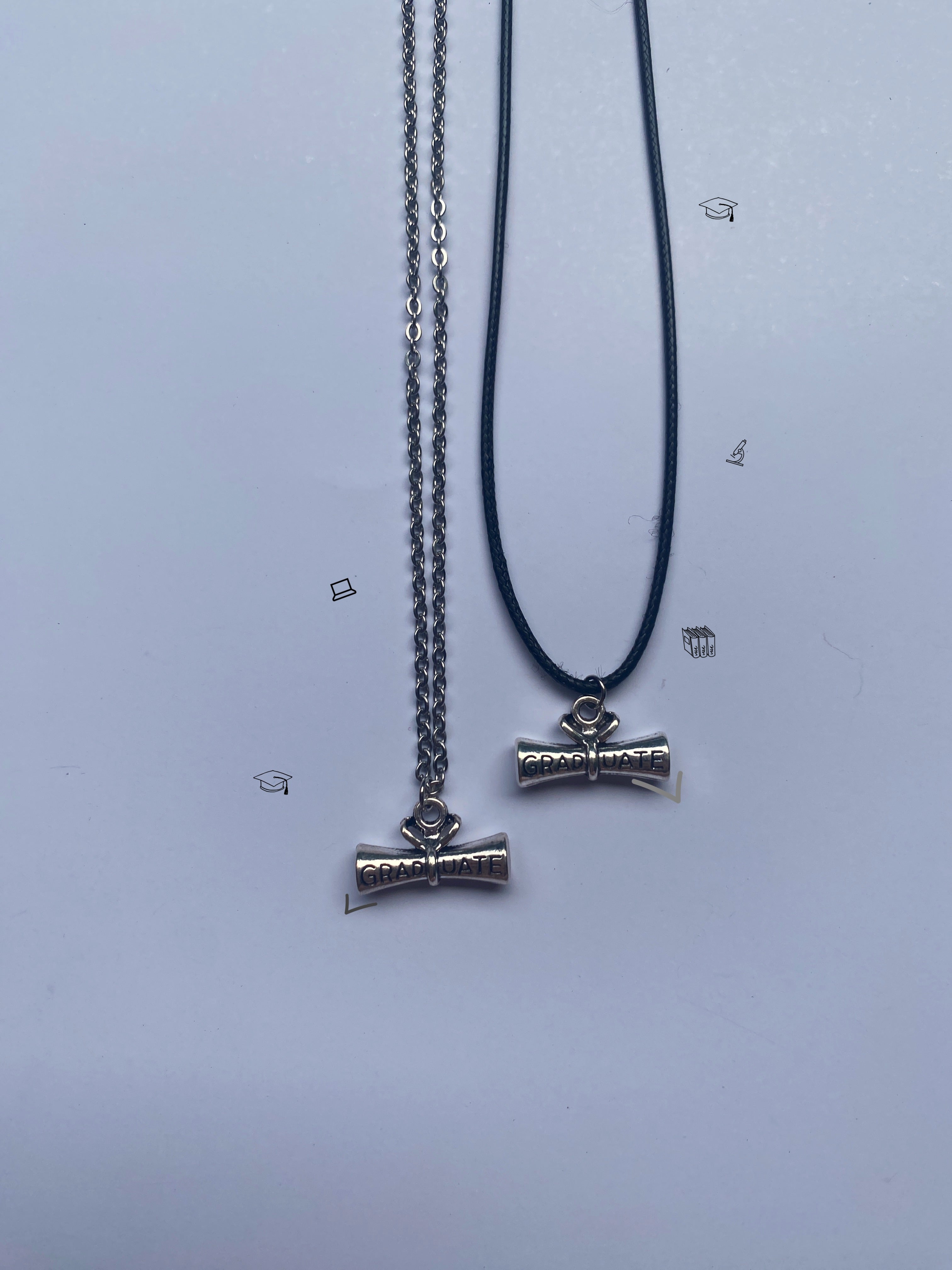 Pendants/chains