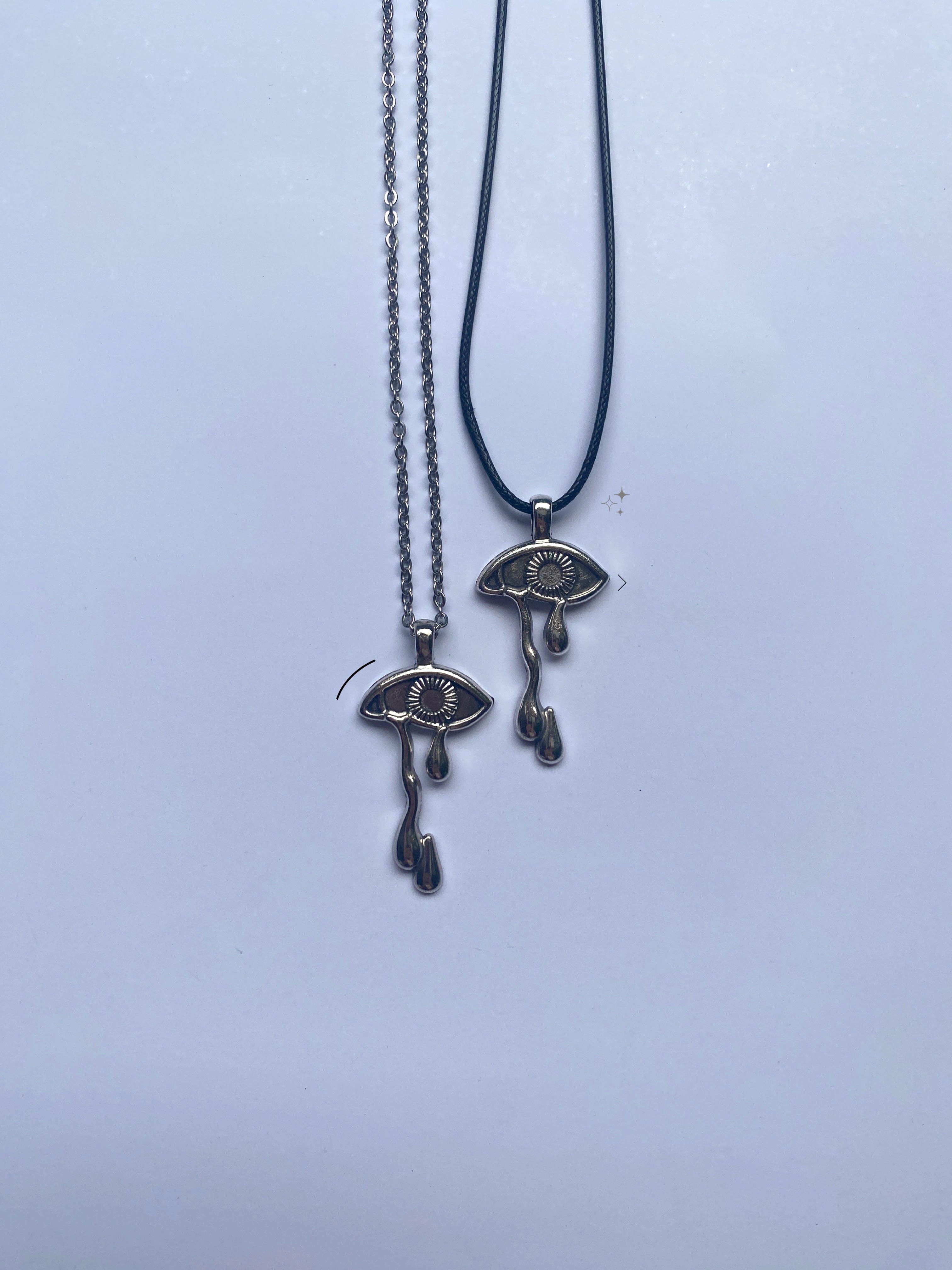 Pendants/chains